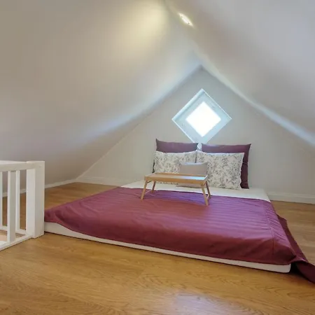 Apartment Breeze 3